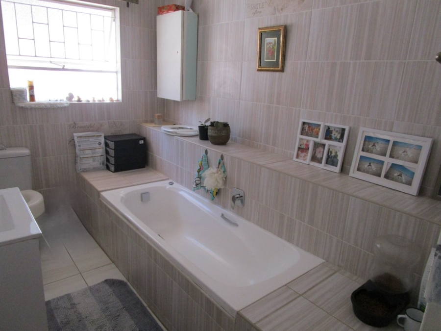 3 Bedroom Property for Sale in Bayswater Free State